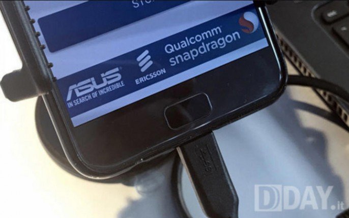 04-Asus-Zenfone-4-Pro-Design-Leaked-Online-Suggests-Dual-Camera-343x215@2x