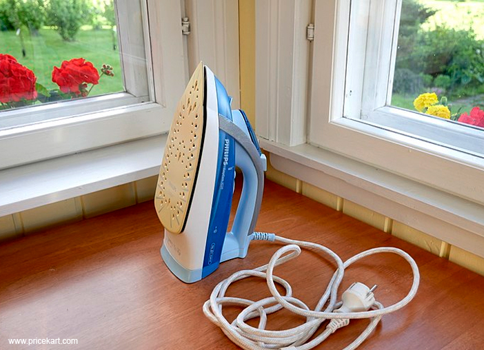 Avoid These Common Mistakes While Using a Steam Iron