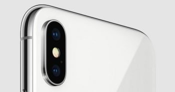 03-Apple-iPhone-X-Vs-Apple-iPhone-8-Who’s-at-the-Front-Foot-351x221@2x